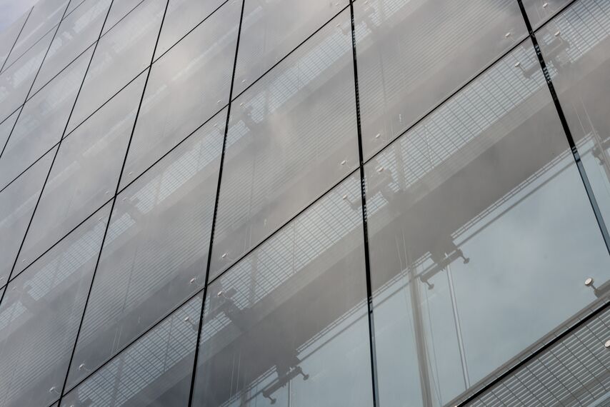 CW 60-SC Hliníkové fasády - Office building Office building Largo Augusto Milano se nachází v Milan, Itálie