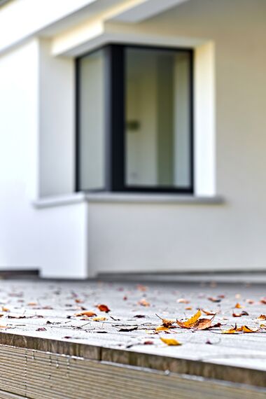 ConceptPatio 130 Hliníkové posuvné systémy, CS 86-HI (c) Zrušené systémy, SlimLine 38 Standard Hliníková okna a SlimLine 38 Classic Hliníková okna - Villa Villa Treviso se nachází v Treviso, Itálie