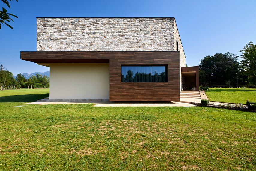 HiFinity Hliníkové posuvné systémy - House Villa Hi-Finity Bergamo se nachází v Bergamo, Itálie
