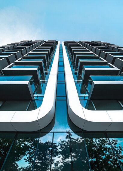 ConceptWall 50 Hliníkové fasády a ConceptSystem 77 Hliníková okna - Bytový komplex A3 Advanced Architecture Apartments se nachází v Sofia, Bulgarije
