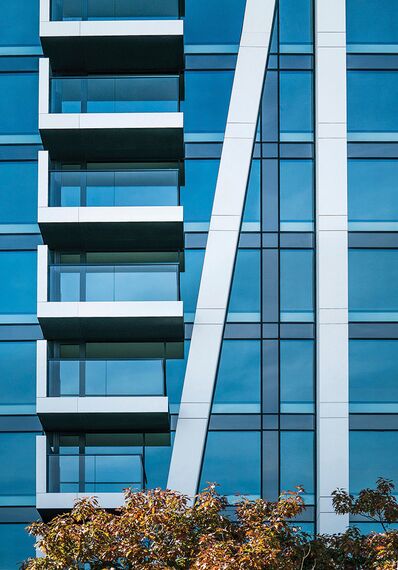 ConceptWall 50 Hliníkové fasády a ConceptSystem 77 Hliníková okna - Bytový komplex A3 Advanced Architecture Apartments se nachází v Sofia, Bulgarije