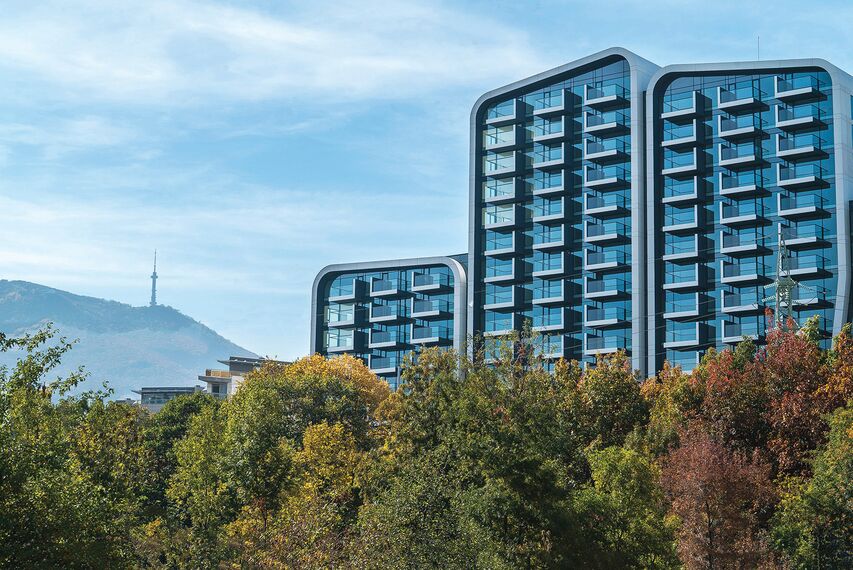ConceptWall 50 Hliníkové fasády a ConceptSystem 77 Hliníková okna - Bytový komplex A3 Advanced Architecture Apartments se nachází v Sofia, Bulgarije