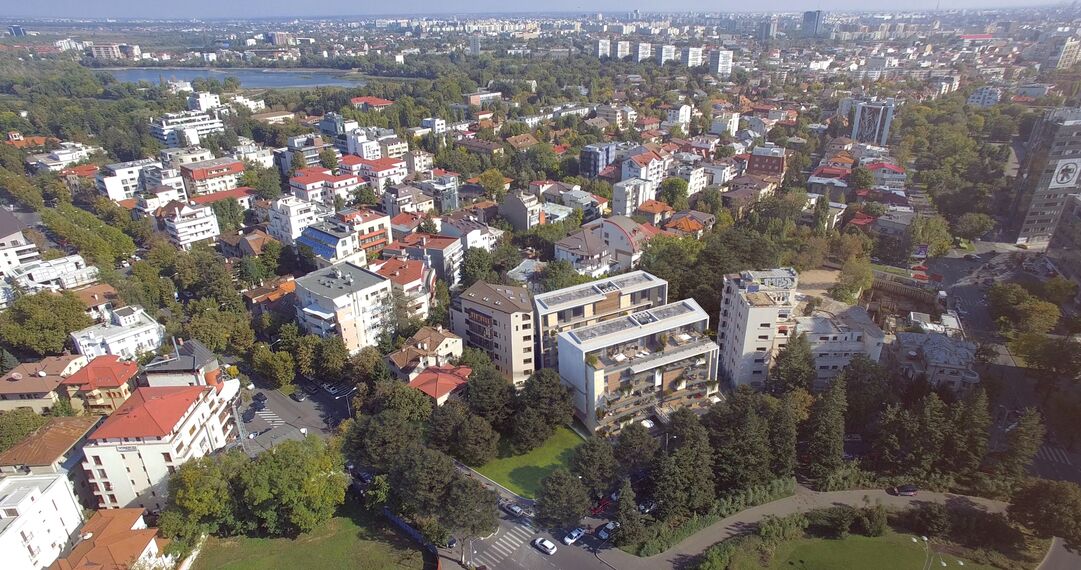 HiFinity Hliníkové posuvné systémy a SlimLine 38 Ferro Hliníková okna - Bytový komplex One Charles de Gaulle se nachází v Bucharest, Rumunsko