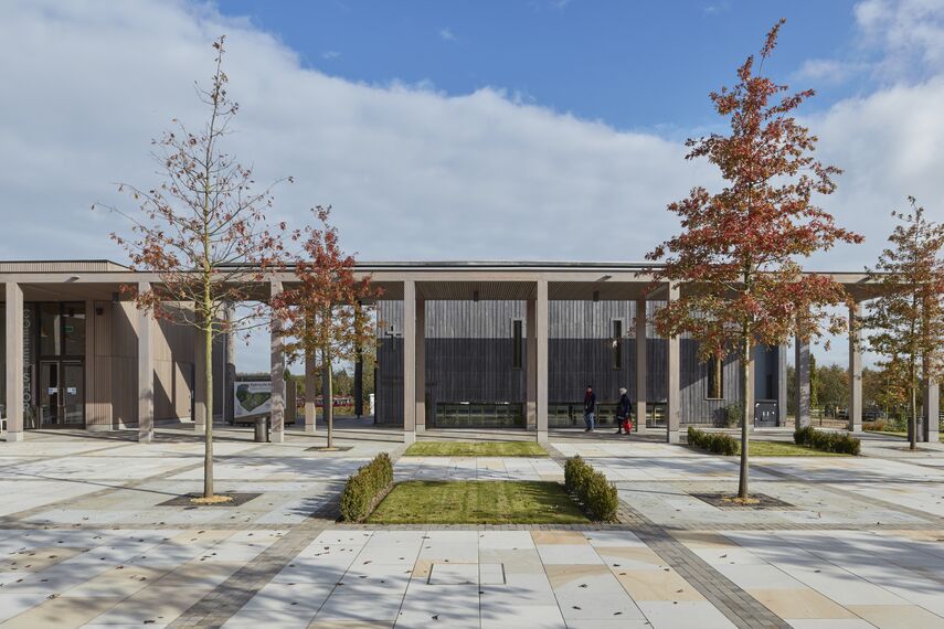 Entertainment National Memorial Arboretum se nachází v Burton upon Trent, Spojené království