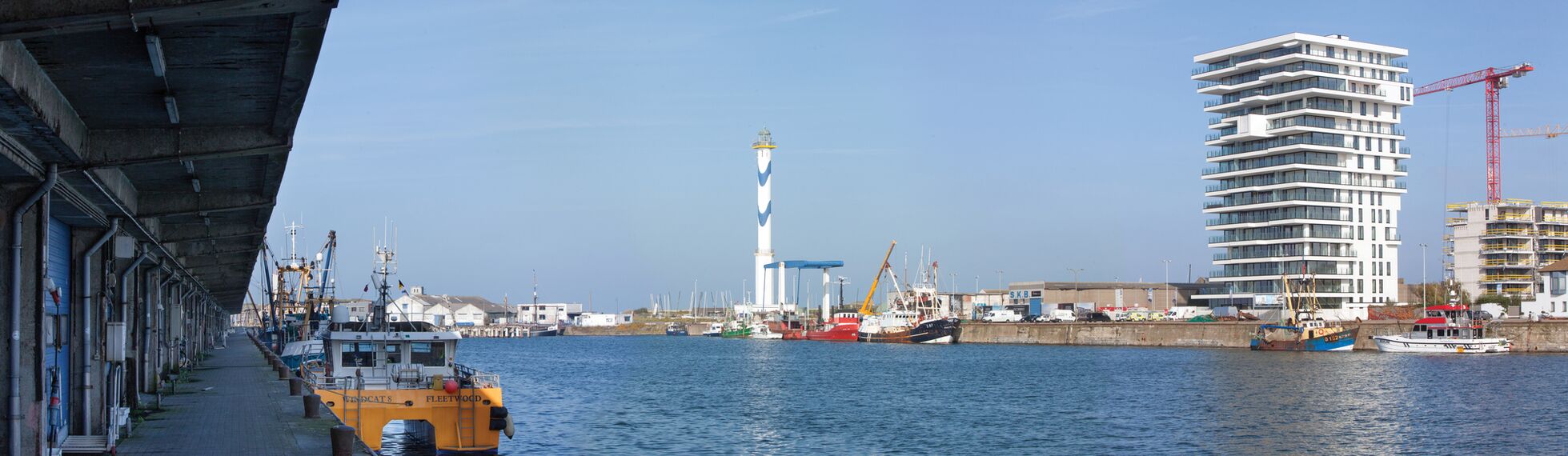 ConceptSystem 77 Hliníková okna a ConceptWall 50 Hliníkové fasády - Baelskaai 12 (Oosteroever) se nachází v Oostende, België