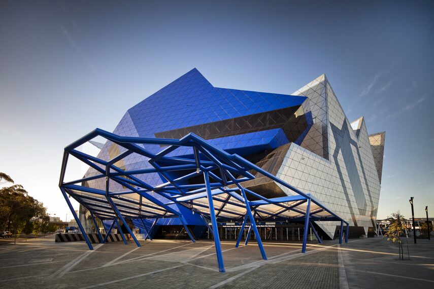 CW 50-SC Hliníkové fasády - Entertainment Perth Arena se nachází v Perth, Austrálie