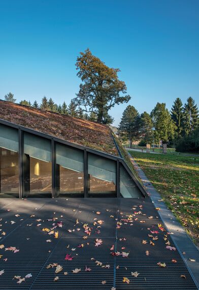 CW 50-FP Hliníkové fasády - Training centre Krkonošské centrum environmentálního vzdělávání se nachází v Vrchlabí, Česká republika