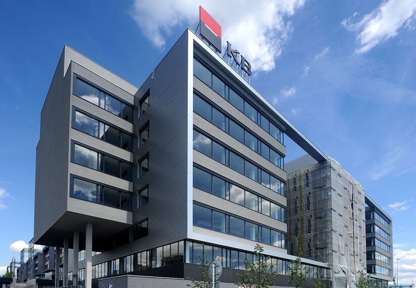 CS 86-HI (c) Zrušené systémy a ConceptWall 50 Hliníkové fasády - Západní město - City West - Office Building se nachází v Prague, Česká republika