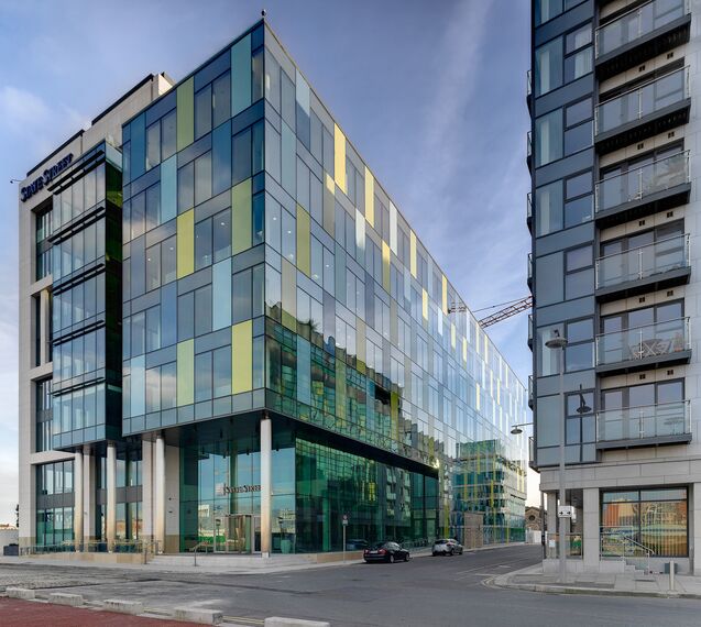 ConceptWall 60 Hliníkové fasády - Office building Sir John Rogerson's Quay se nachází v Dublin, Irsko
