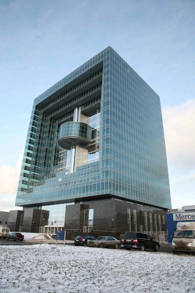 ConceptSystem 77 Hliníkové dveře, ConceptWall 86 Hliníkové fasády, ConceptSystem 77 Hliníková okna a ConceptWall 50 Hliníkové fasády - Office building Avilon Plaza se nachází v Moscow, Rusko