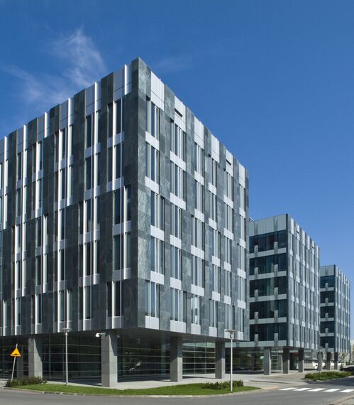 ConceptWall 50 Hliníkové fasády - Office building Harmony Office Center se nachází v Warsaw, Polsko