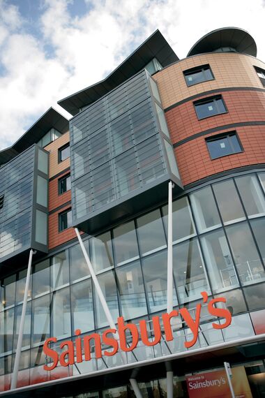 ConceptWall 50 Hliníkové fasády - Bytový komplex Sainsbury's Maidenhead se nachází v Maidenhead, Spojené království