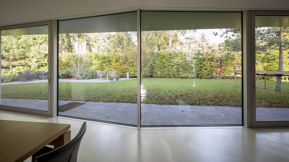 ConceptWall 50 Hliníkové fasády - Villa X se nachází v Brabant, Nizozemí