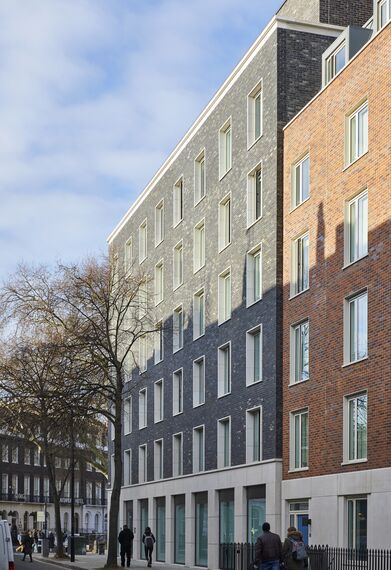 CS 38-SL Zrušené systémy - Bytový komplex Cartwright Gardens se nachází v London, Spojené království