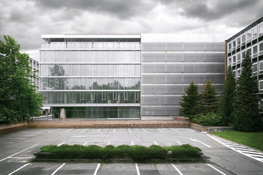 ConceptSystem 59Pa Hliníkové dveře, ConceptWall 50 Hliníkové fasády a CW 50-HI Hliníkové fasády - Office building CityGreenPark se nachází v České Budějovice, Česká republika