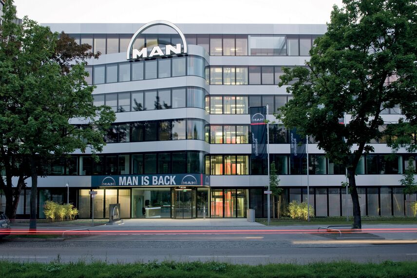 ConceptWall 86 Hliníkové fasády - MAN Corporate Centre se nachází v München, Německo