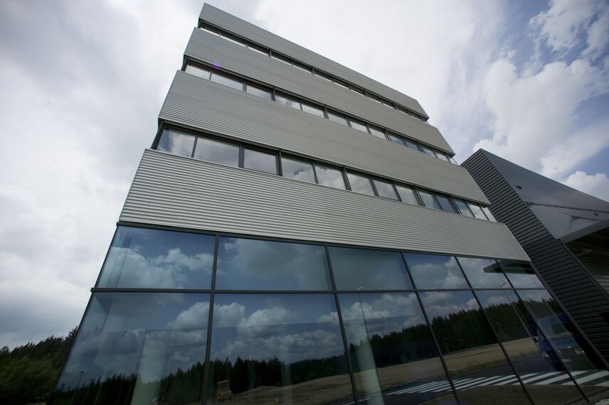 ConceptWall 50 Hliníkové fasády - Office building Výrobní hala ENGEL Kaplice se nachází v Kaplice, Česká republika