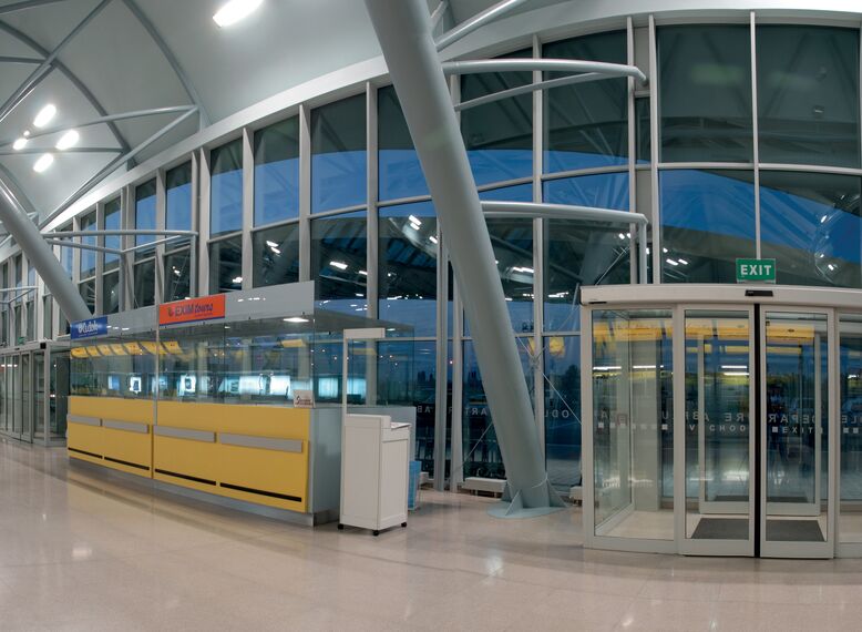 ConceptWall 50 Hliníkové fasády - Airport BRNO Turany terminal se nachází v Brno, Česká republika