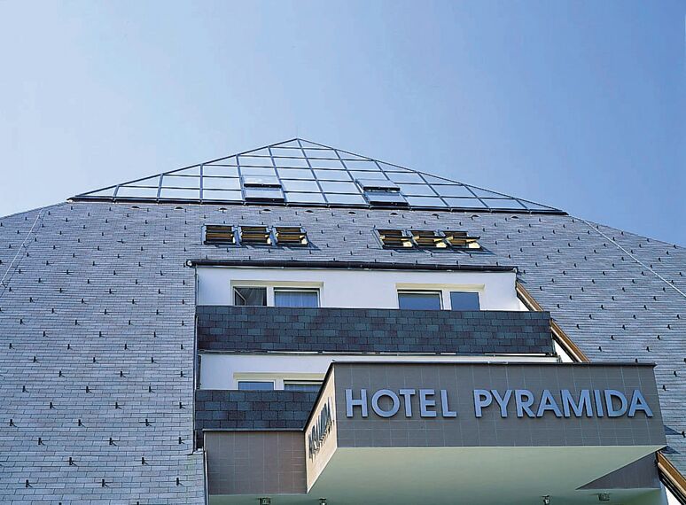 ConceptWall 60 Hliníkové fasády - Hotel/Holiday complex Hotel Pyramida se nachází v Františkovy Lázně, Česká republika