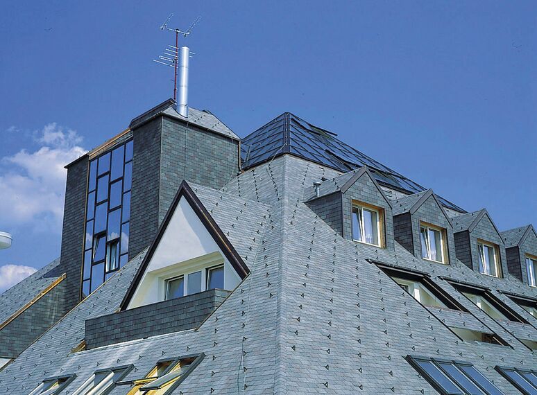 ConceptWall 60 Hliníkové fasády - Hotel/Holiday complex Hotel Pyramida se nachází v Františkovy Lázně, Česká republika