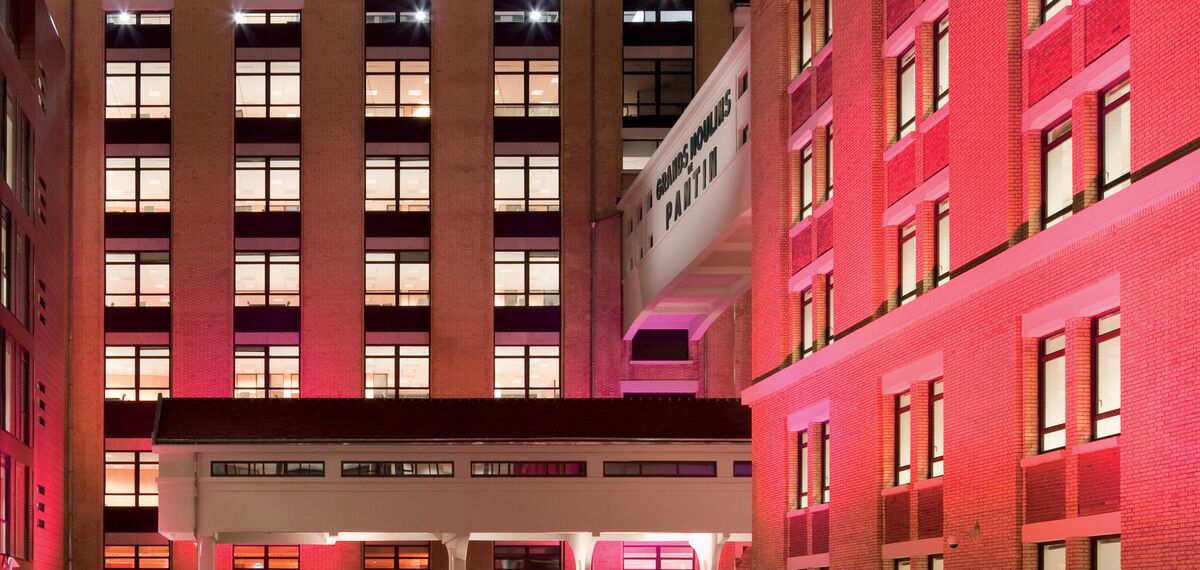 ConceptWall 50 Hliníkové fasády - College/University West Herts College se nachází v West Herts, Spojené království