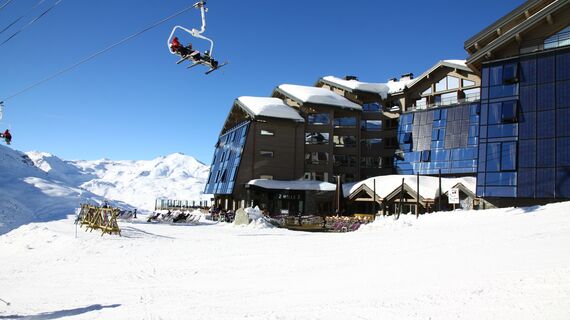 CW 60-Solar Hliníkové fasády - Hotel Altapura se nachází v Val Thorens, Francie